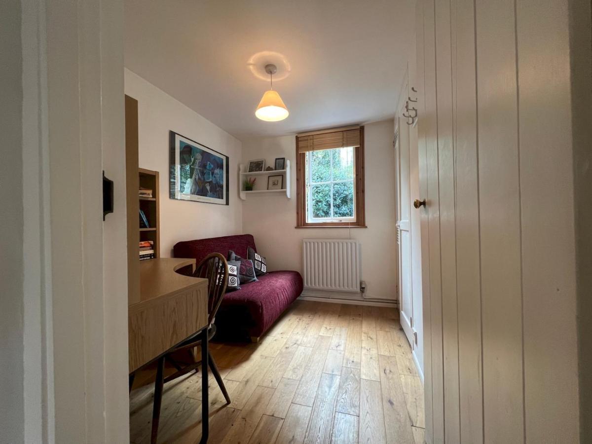 Pass The Keys 64 Church Street Characterful 2-Bed Cottage In The Heart Of Town Kingsbridge  Zewnętrze zdjęcie